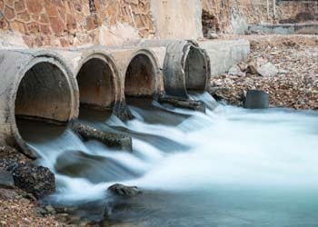 Water drainage system