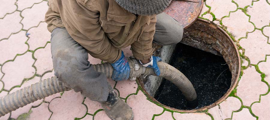 What's the Difference Between a Sewage Pump and a Grinder Pump Blog Post Featured Image
