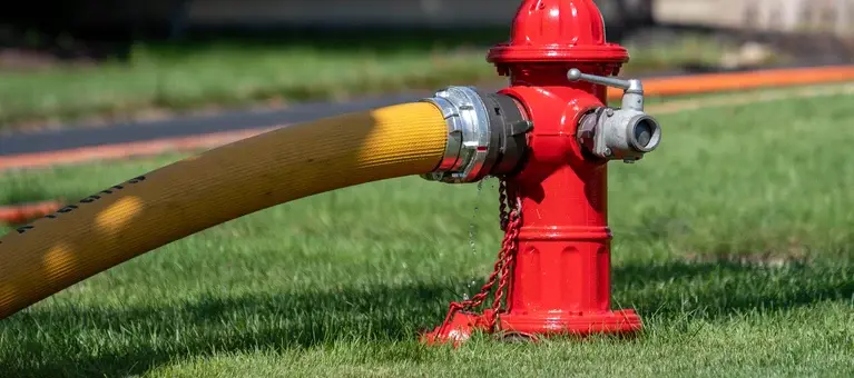 Why Using a Solid Hydrant Setter Makes Better Sense on the Job Blog Post Featured Image