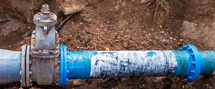 How to Clean Out a Gate or Service Box Blog Post Featured Image